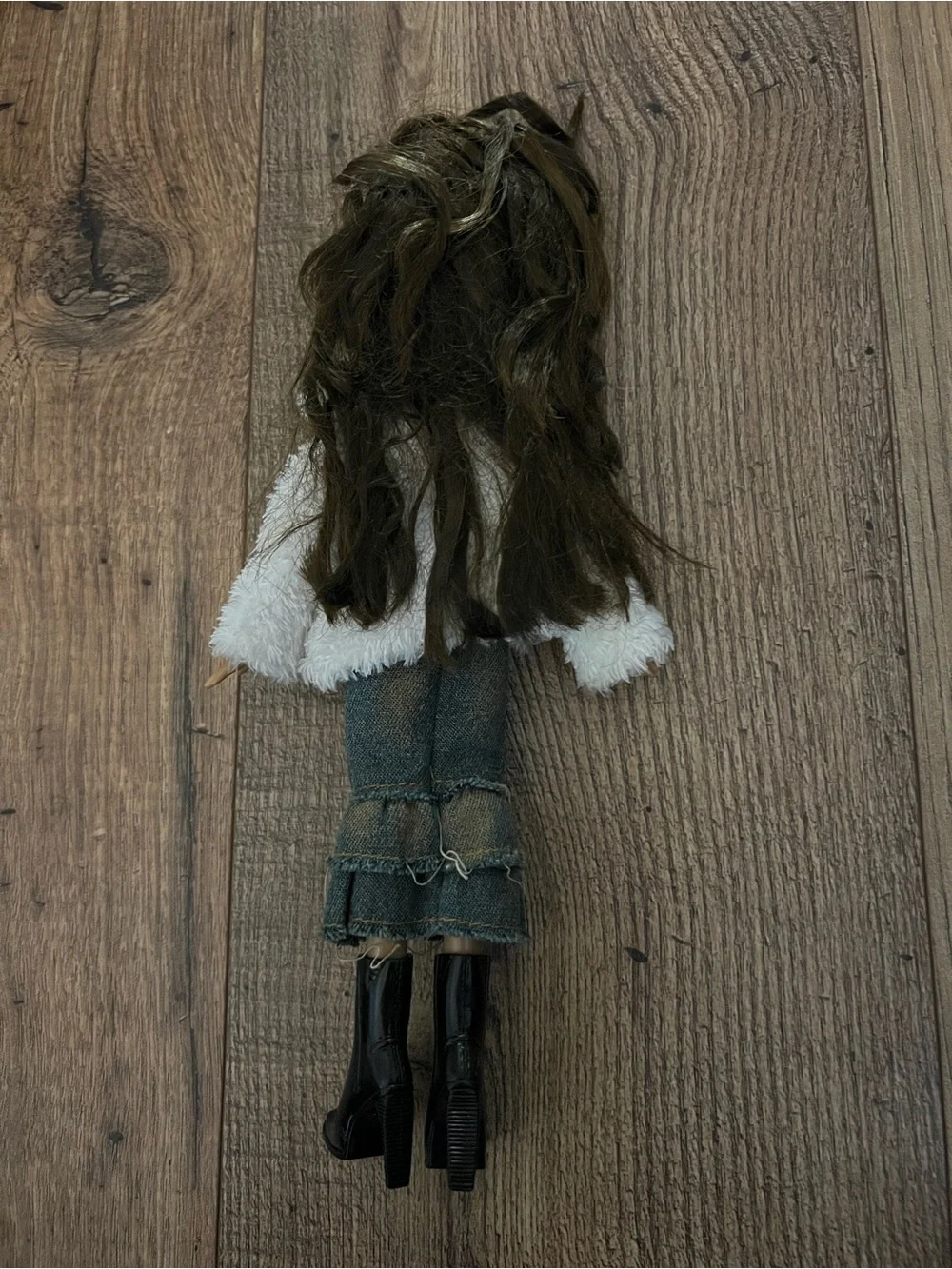 Bratz gently pre